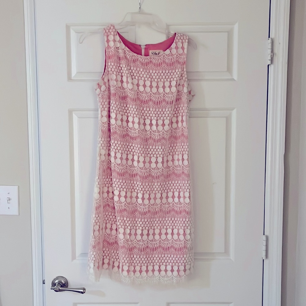 Sleeveless Eliza J dress with lace overlay